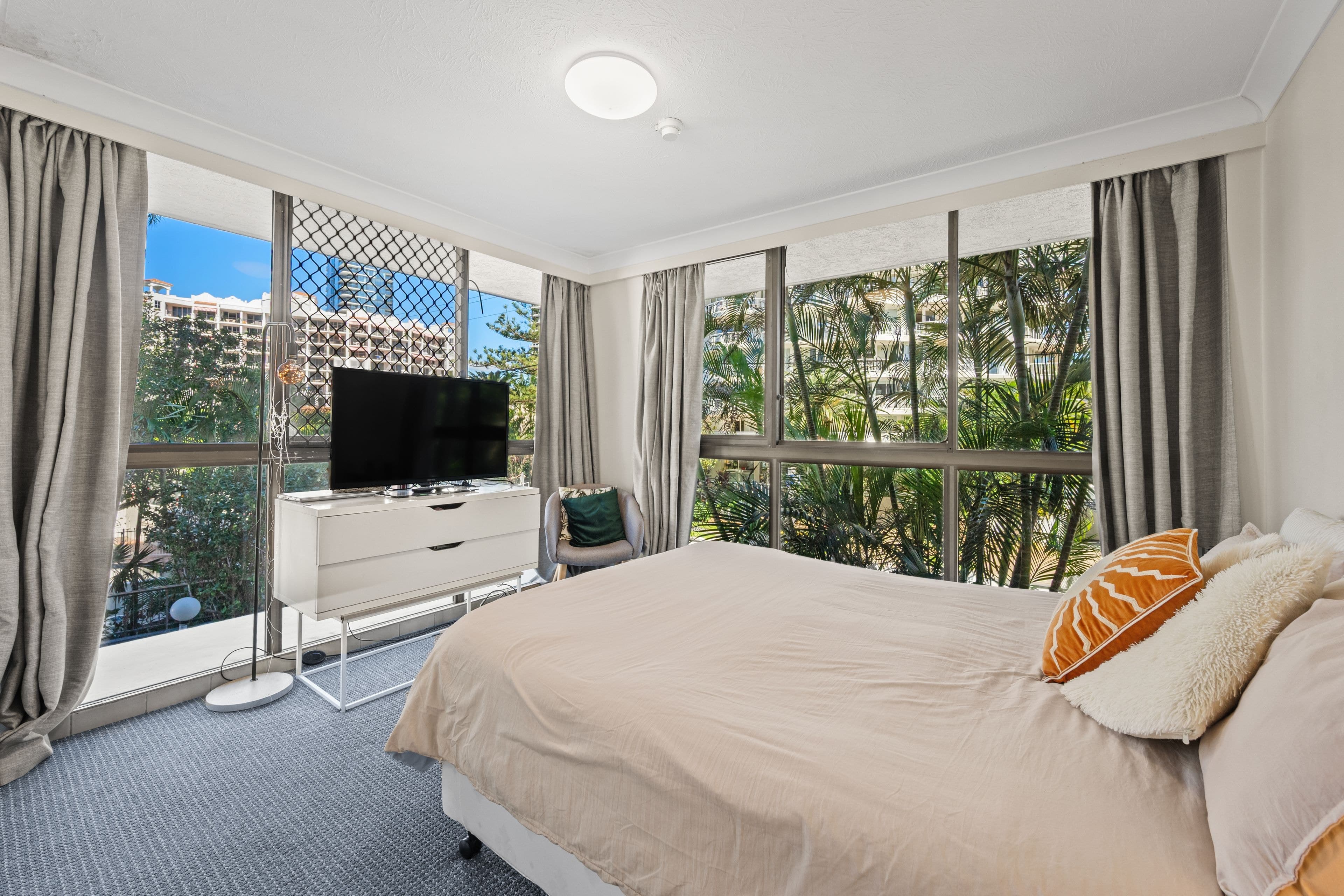5/219 Surf Parade, Surfers Paradise QLD 4217, Surfers Paradise - Thumbnail 5