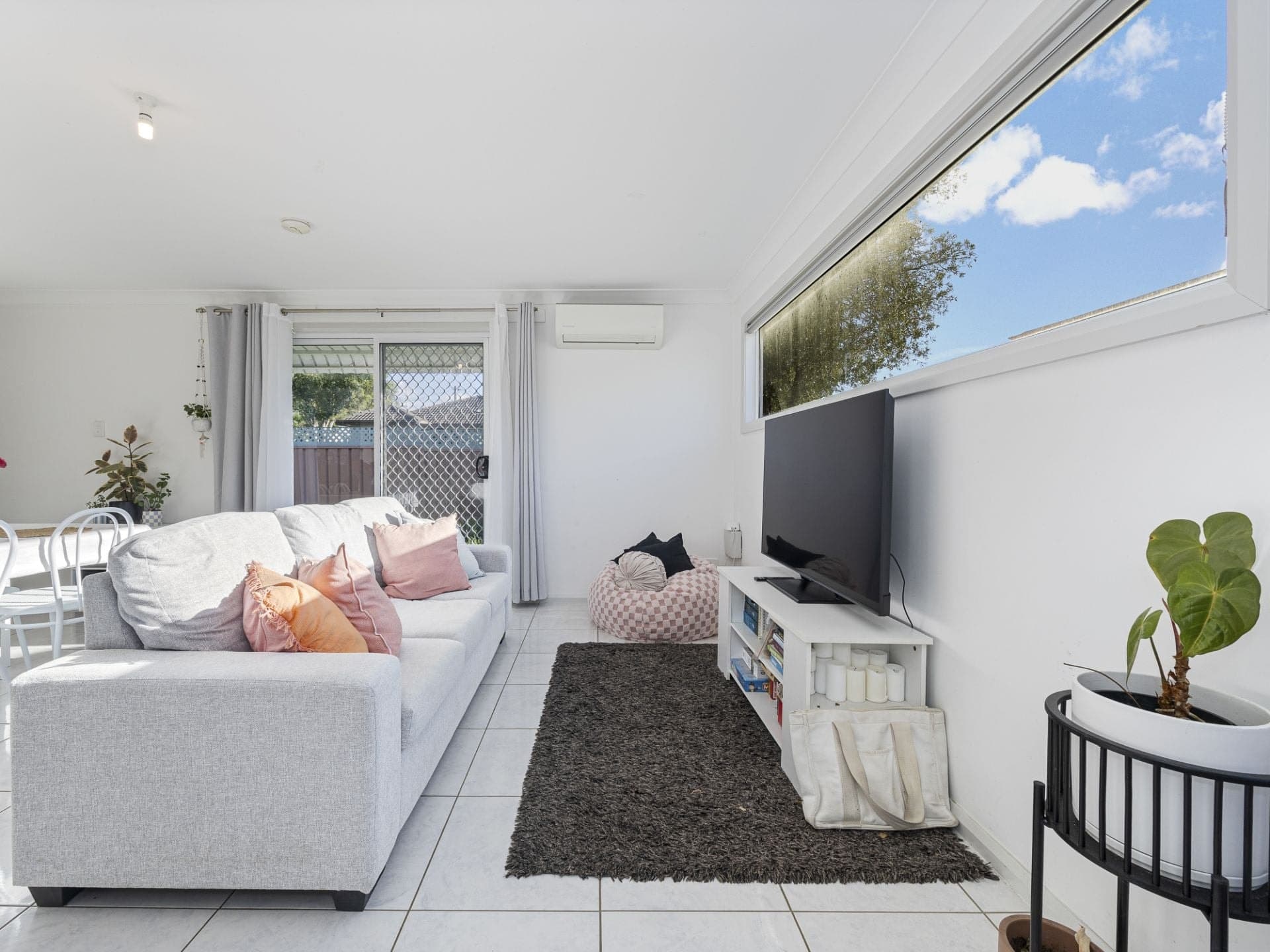 82A Robertson Road, Killarney Vale, Killarney Vale - Thumbnail 2