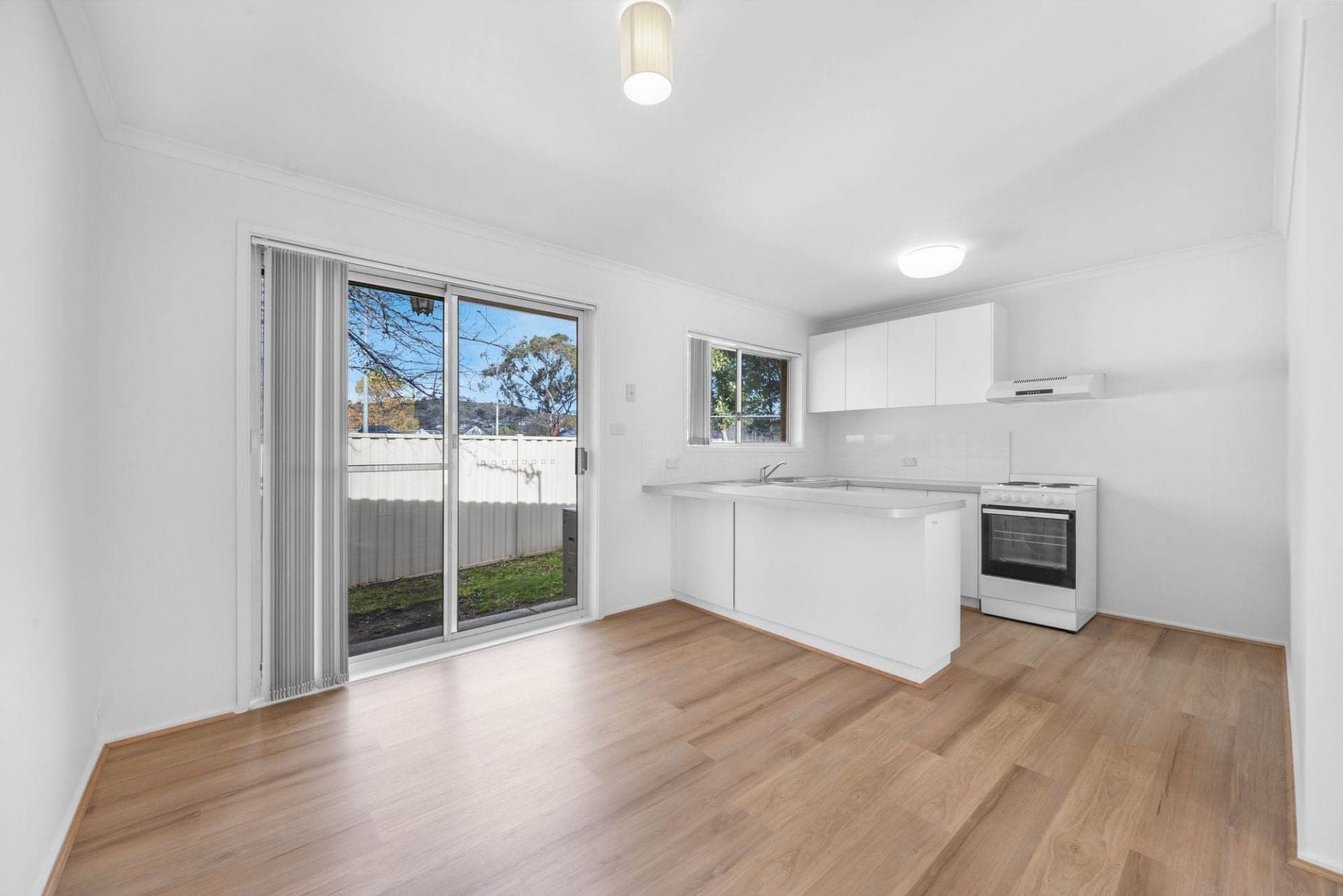 2/22 Sid Barnes Crescent, Gordon, Gordon - Thumbnail 3