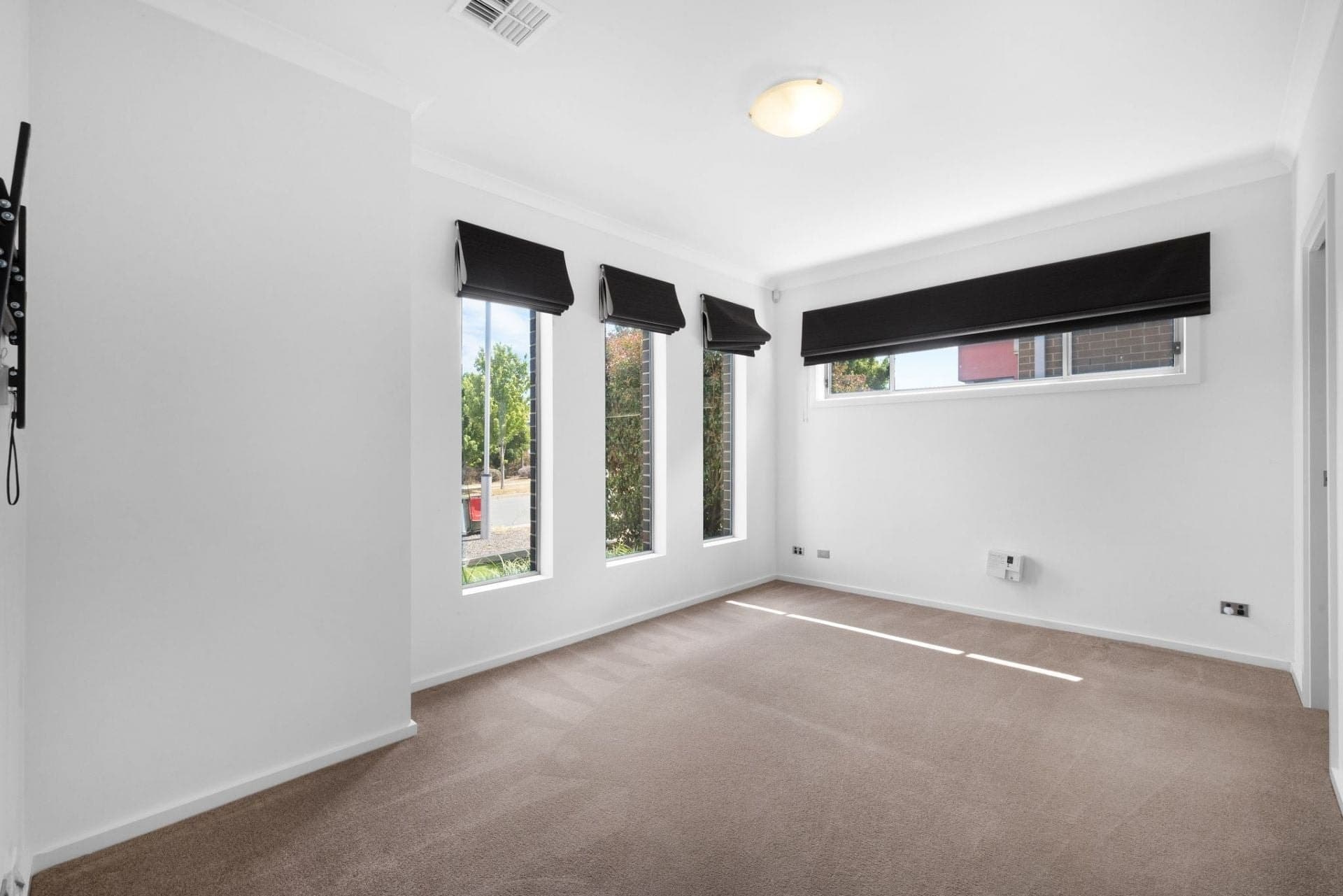 13 Helby Street, Harrison, Harrison - Thumbnail 2