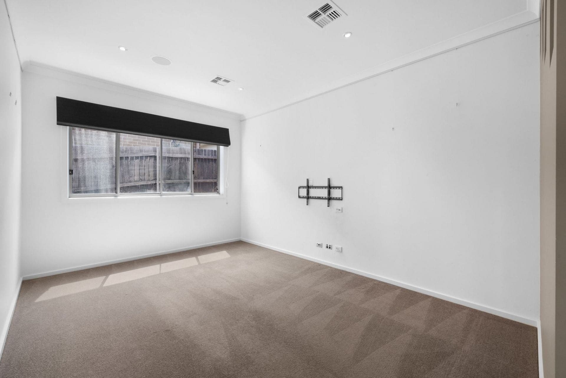13 Helby Street, Harrison, Harrison - Thumbnail 5