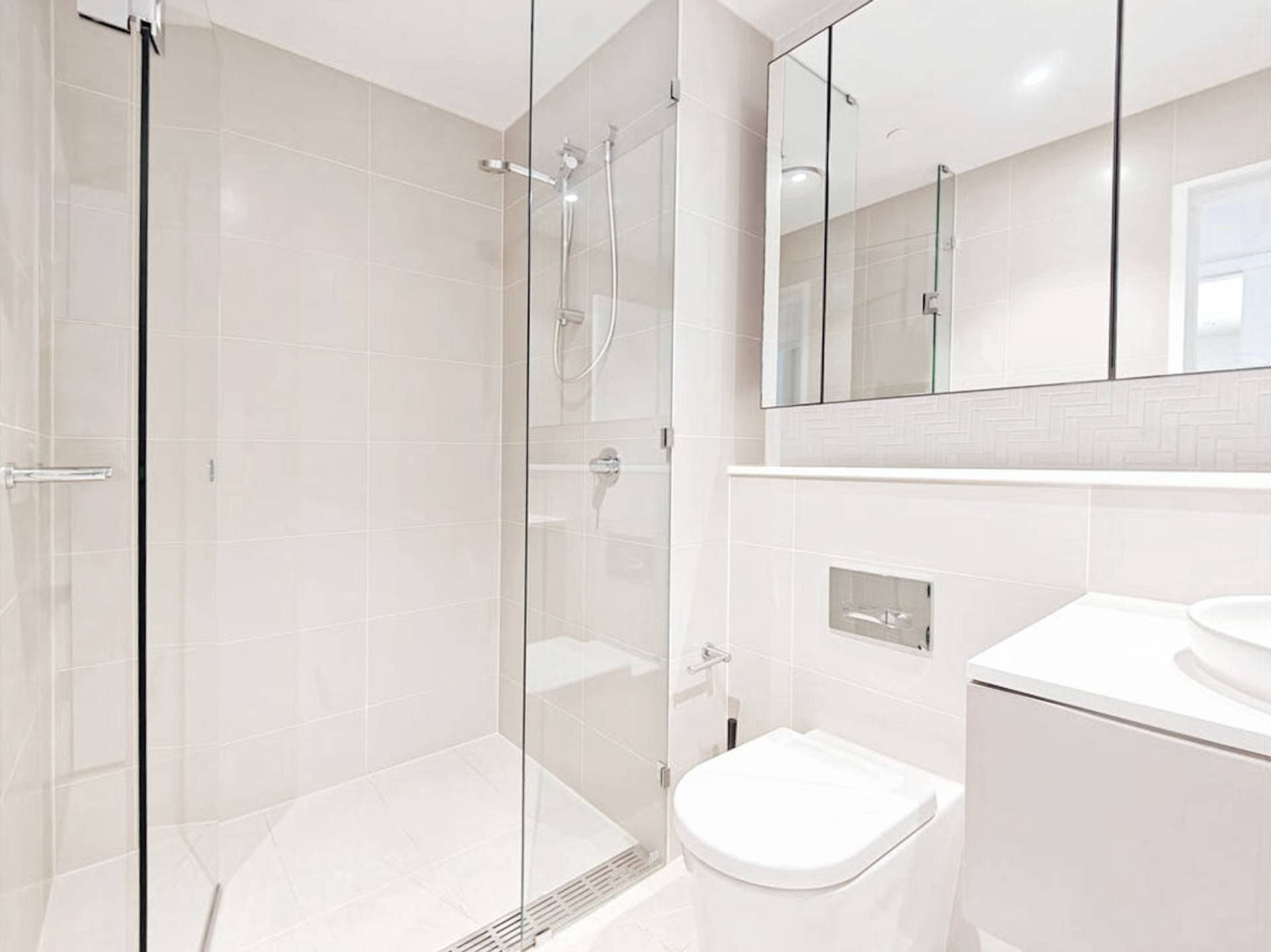 Unit 1206, 83 Harbour St, Haymarket - Thumbnail 6