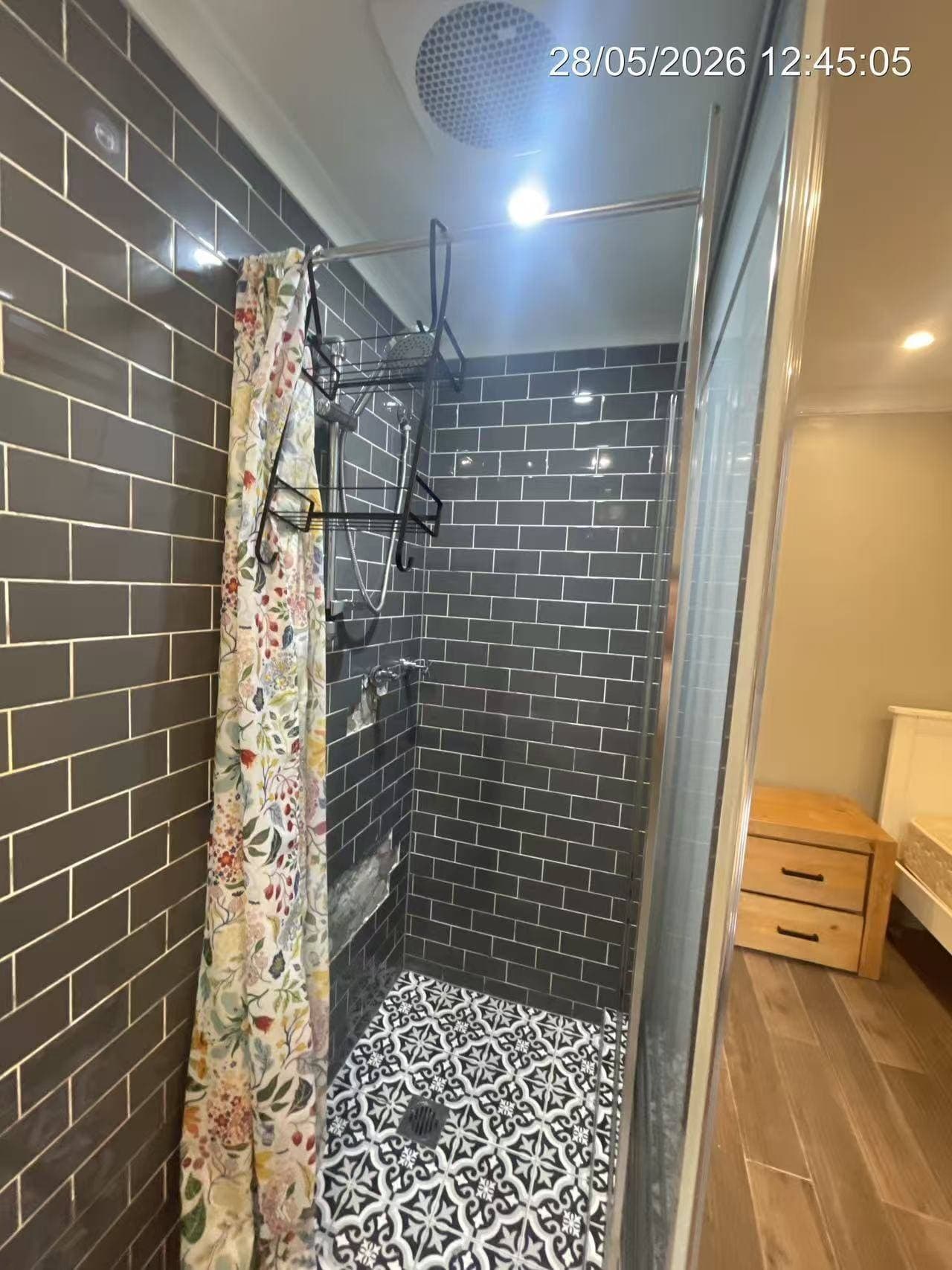Room 2, 628 King Street, Erskineville - Thumbnail 3