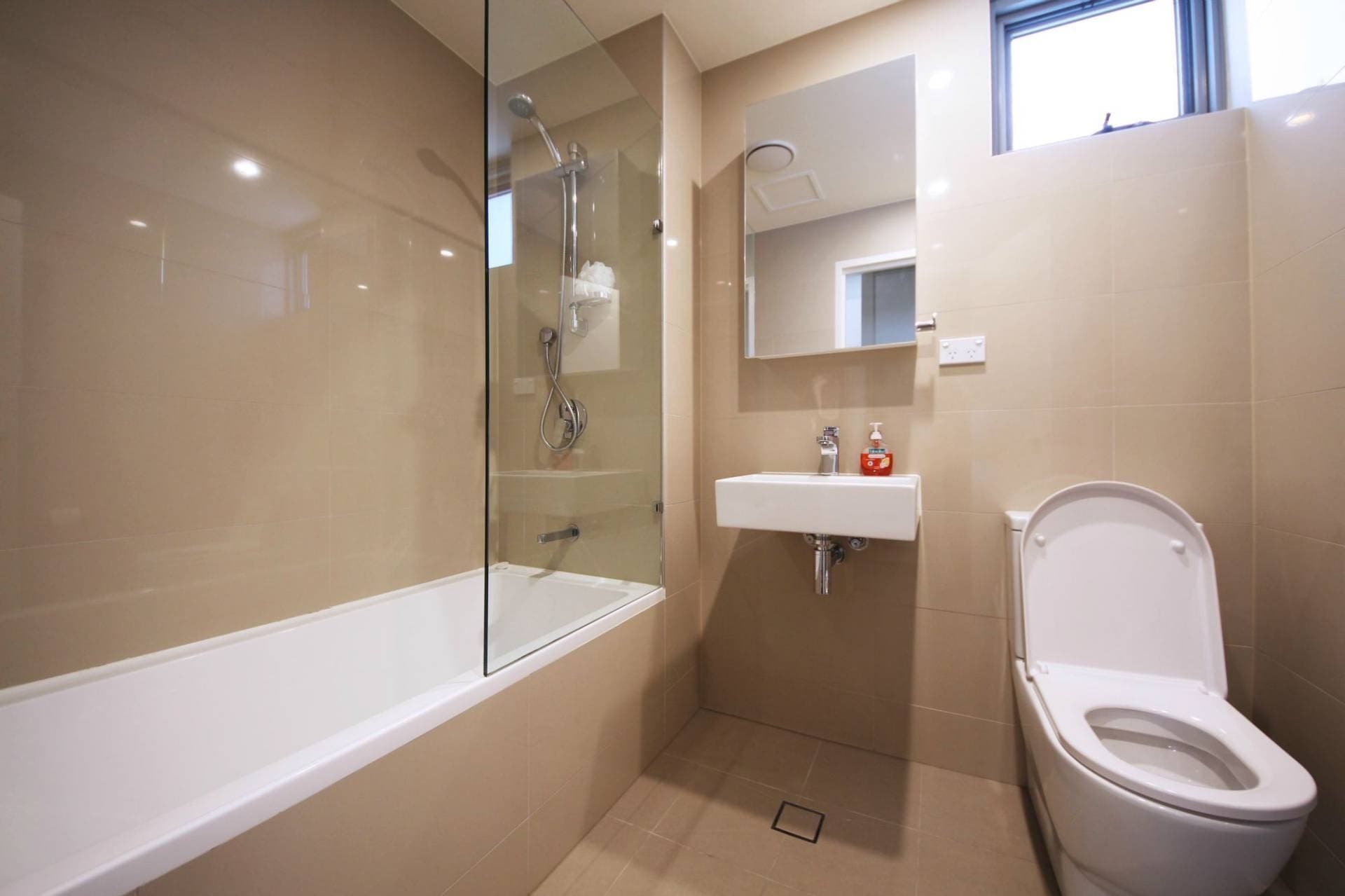 B305, 2 Rowe Drive, Potts Hill - Thumbnail 6