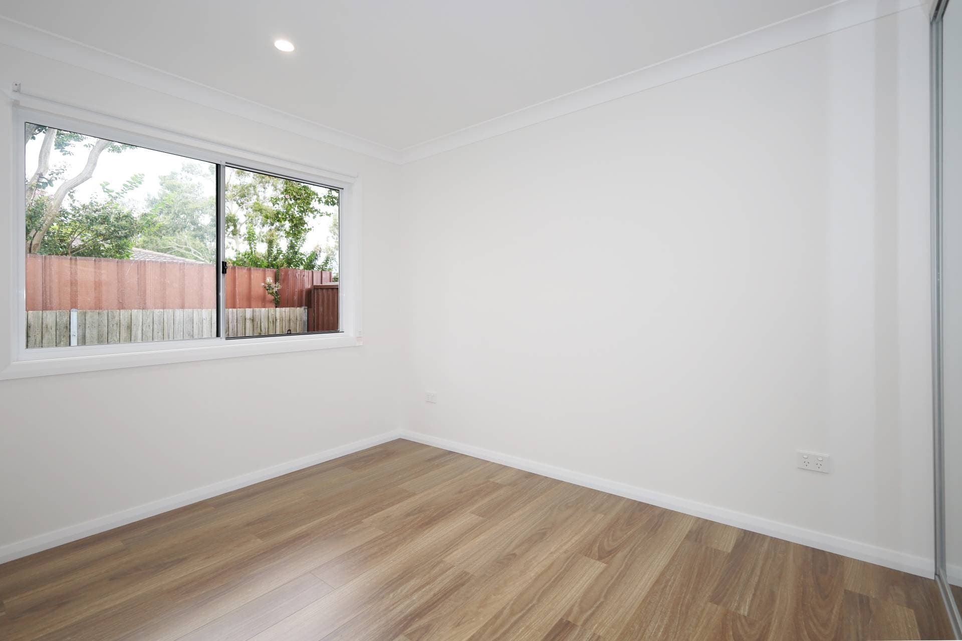 92A Nellie Stewart Drive, Doonside - Thumbnail 3