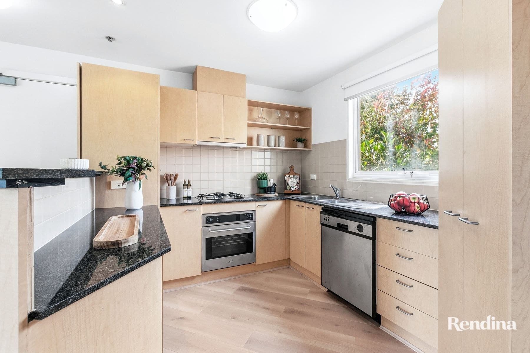 17/1 Gatehouse Drive, Kensington - Thumbnail 2