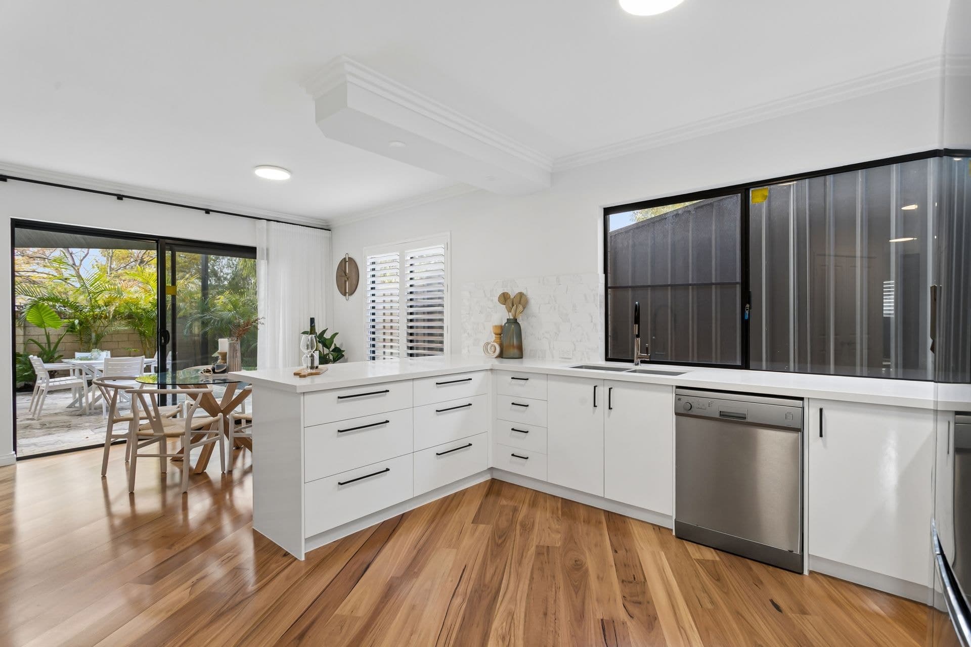 17 Sackville Terrace, Scarborough WA 6019, Scarborough - Thumbnail 5