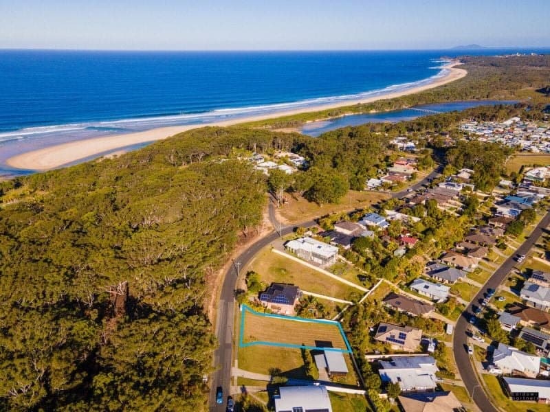 80a Ocean View Drive VALLA BEACH NSW, Valla Beach - Image 1