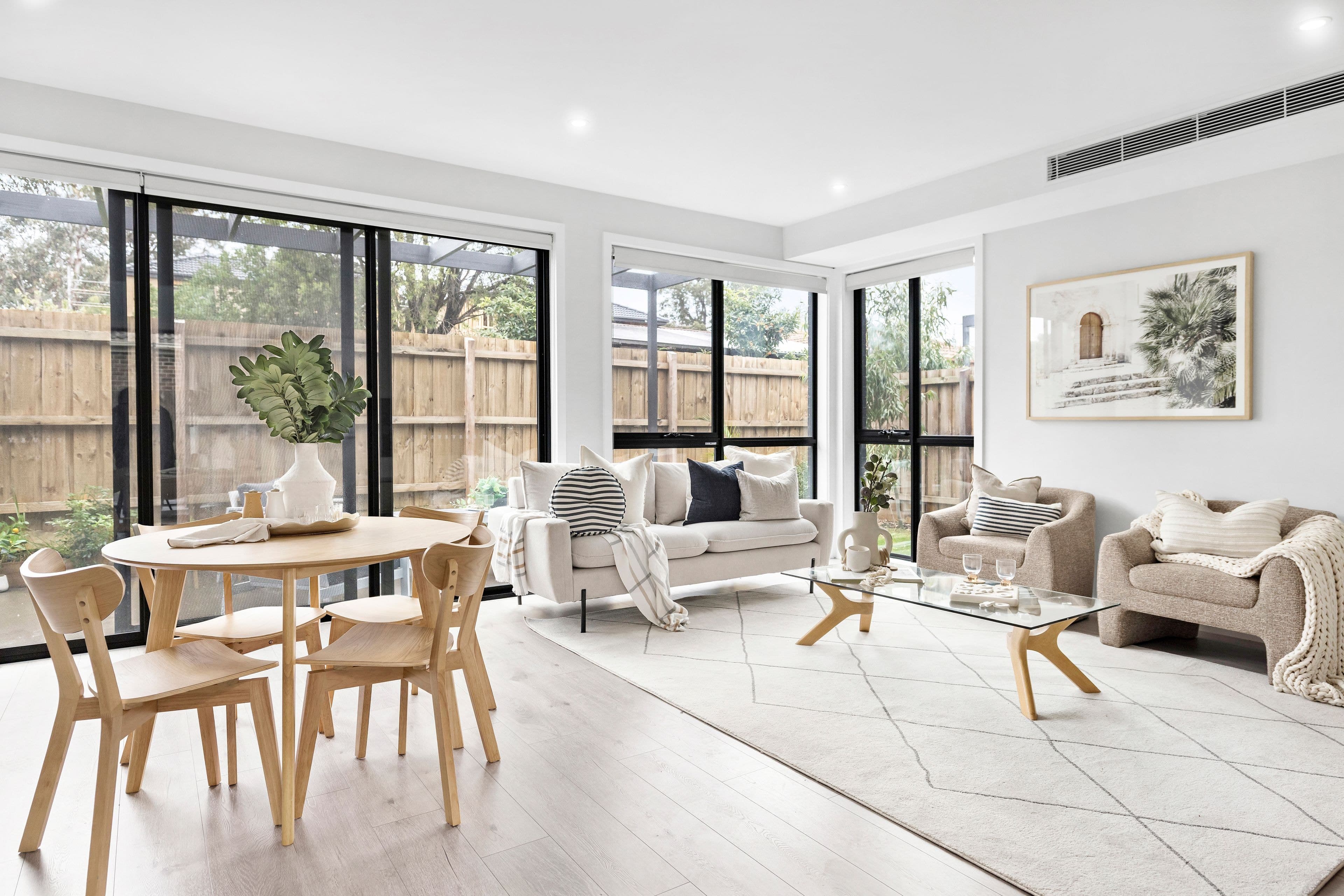 2/16B East Road, Seaford VIC 3198, Seaford - Thumbnail 2