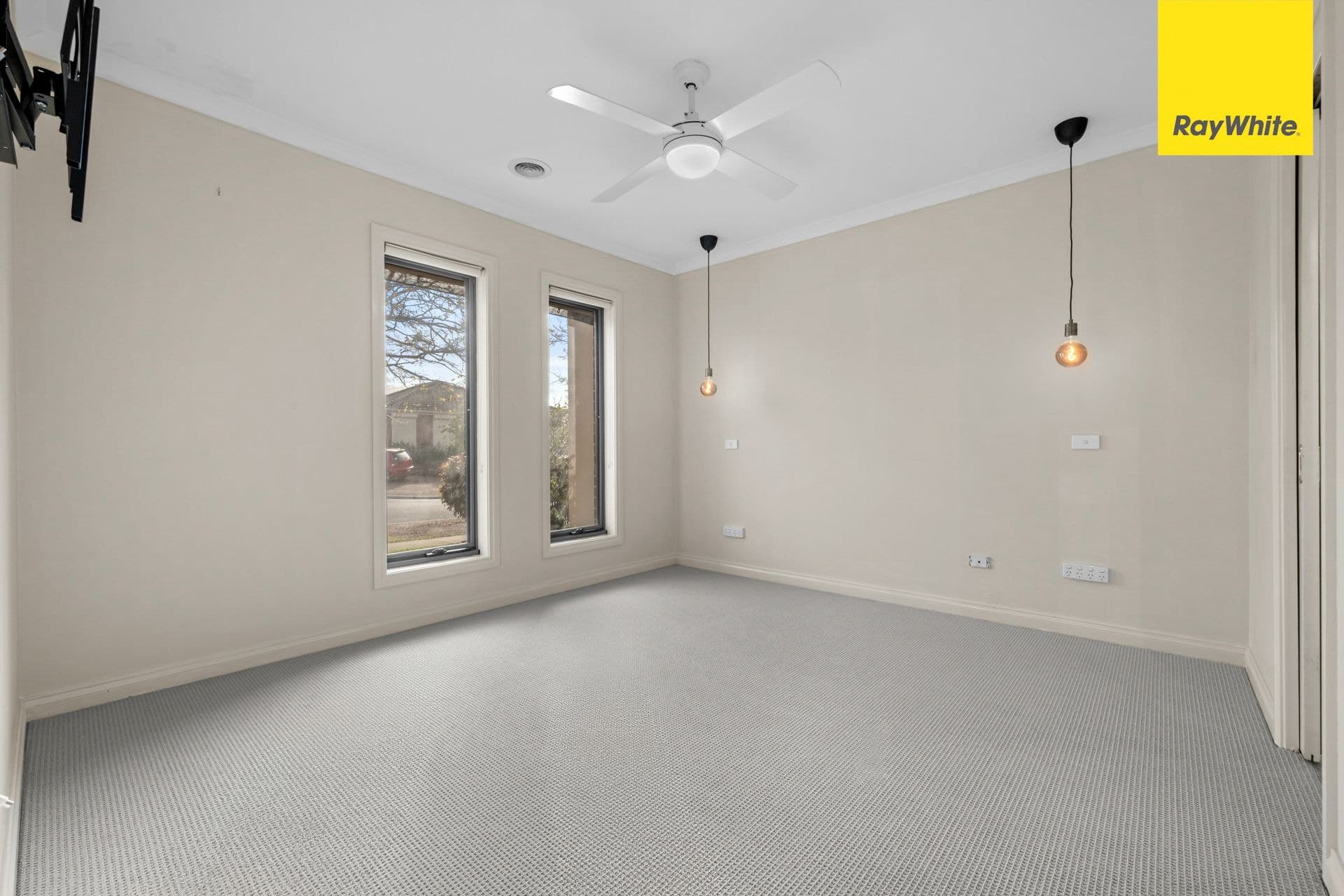28 Paul Harris Drive, Melton West VIC 3337, Melton West - Thumbnail 5