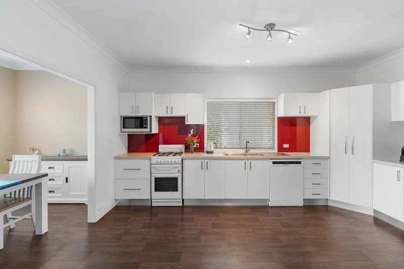 240 Brighton Rd Sandgate QLD 4017, Sandgate - Thumbnail 5