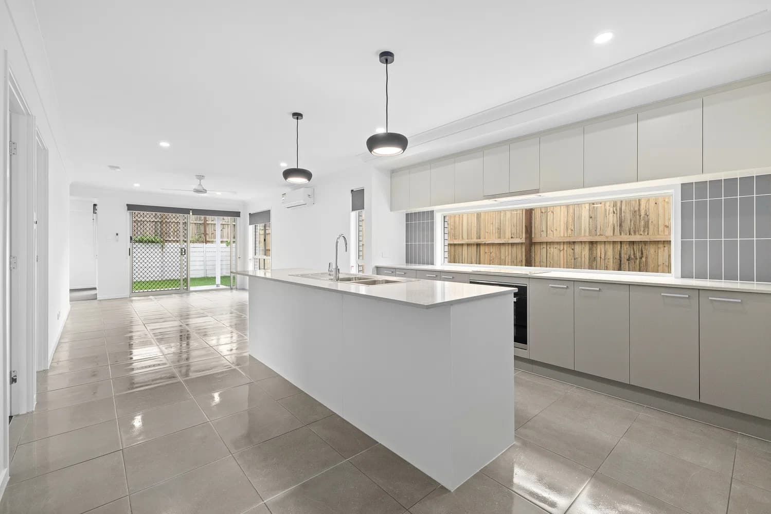 50 Cottee Cct, Park Ridge, QLD, 4125, Park Ridge - Thumbnail 5