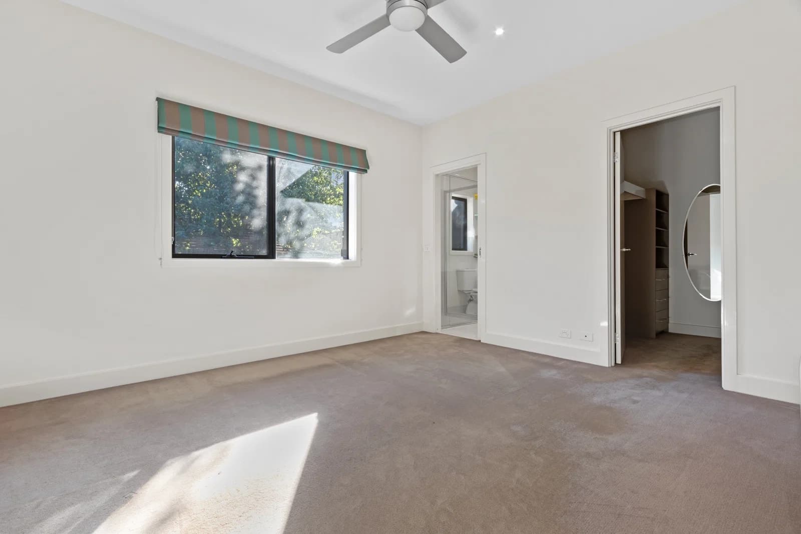 2/4 Bellevue Ave, Burwood East, VIC, 3151, Burwood East - Thumbnail 5