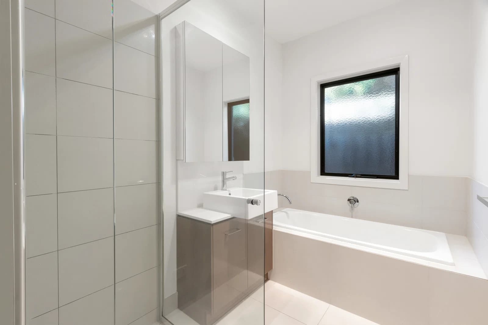2/4 Bellevue Ave, Burwood East, VIC, 3151, Burwood East - Thumbnail 8