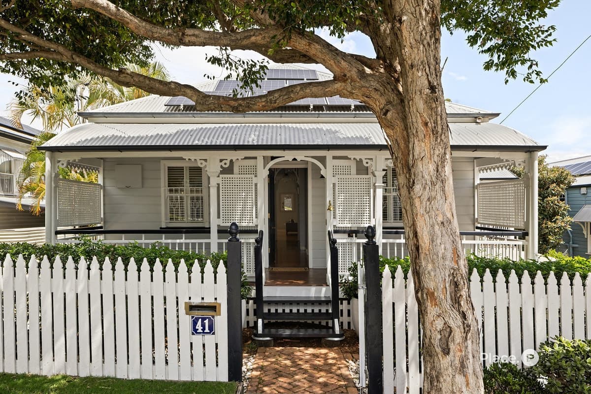41 Henderson Street, Bulimba - Image 1