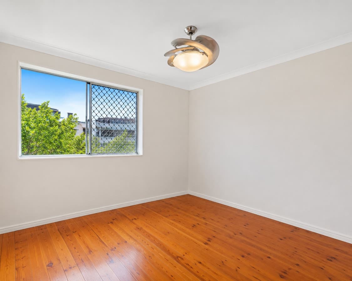 88 Cleveland Street, Stones Corner - Thumbnail 4