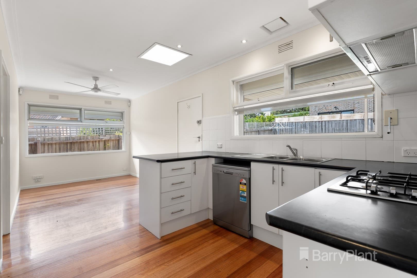 10 Hotham Street, Templestowe Lower, VIC 3107, Templestowe Lower - Thumbnail 3