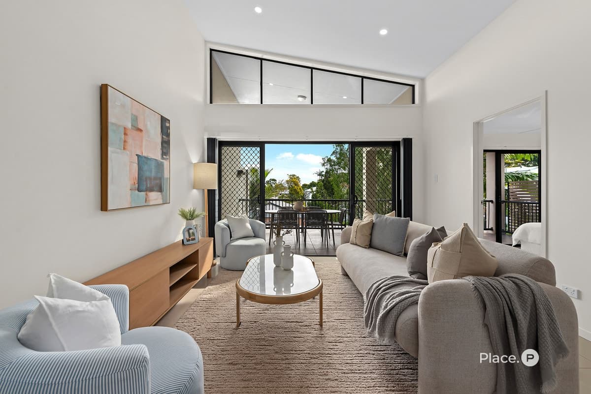 27 Brinawa Street, Camp Hill - Thumbnail 4