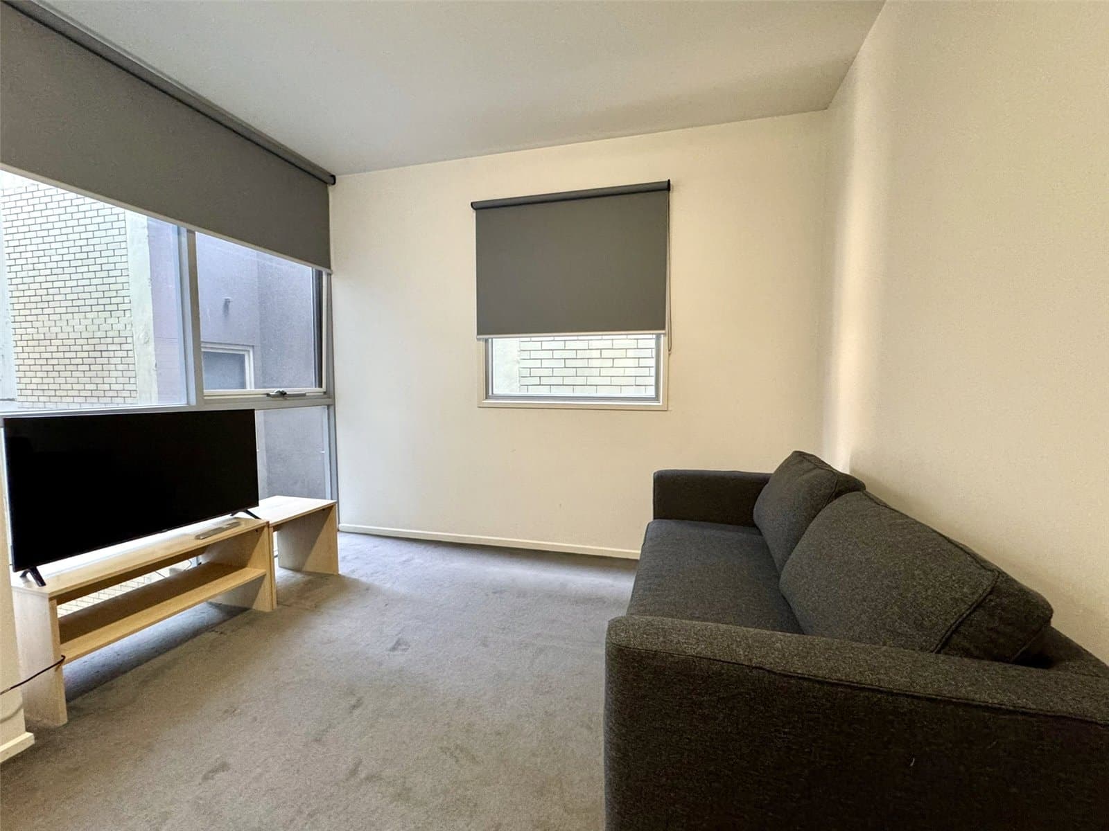 806/39 Lonsdale Street, Melbourne - Thumbnail 2