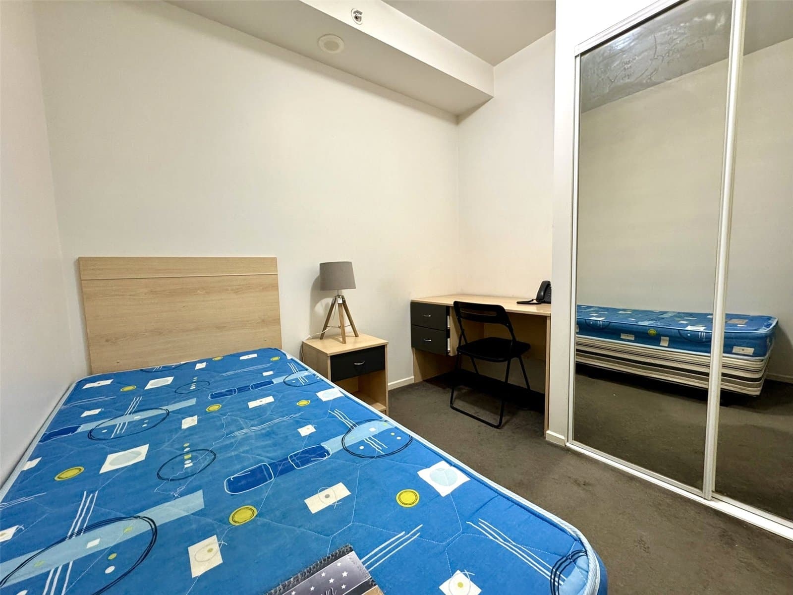806/39 Lonsdale Street, Melbourne - Thumbnail 4