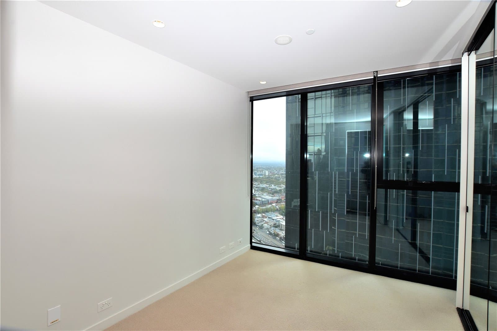4510/442-450 Elizabeth Street, Melbourne - Thumbnail 2