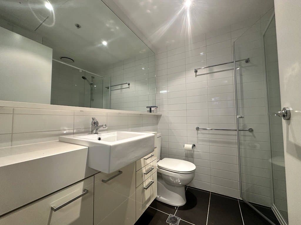 1706/241 City Road, Southbank - Thumbnail 6