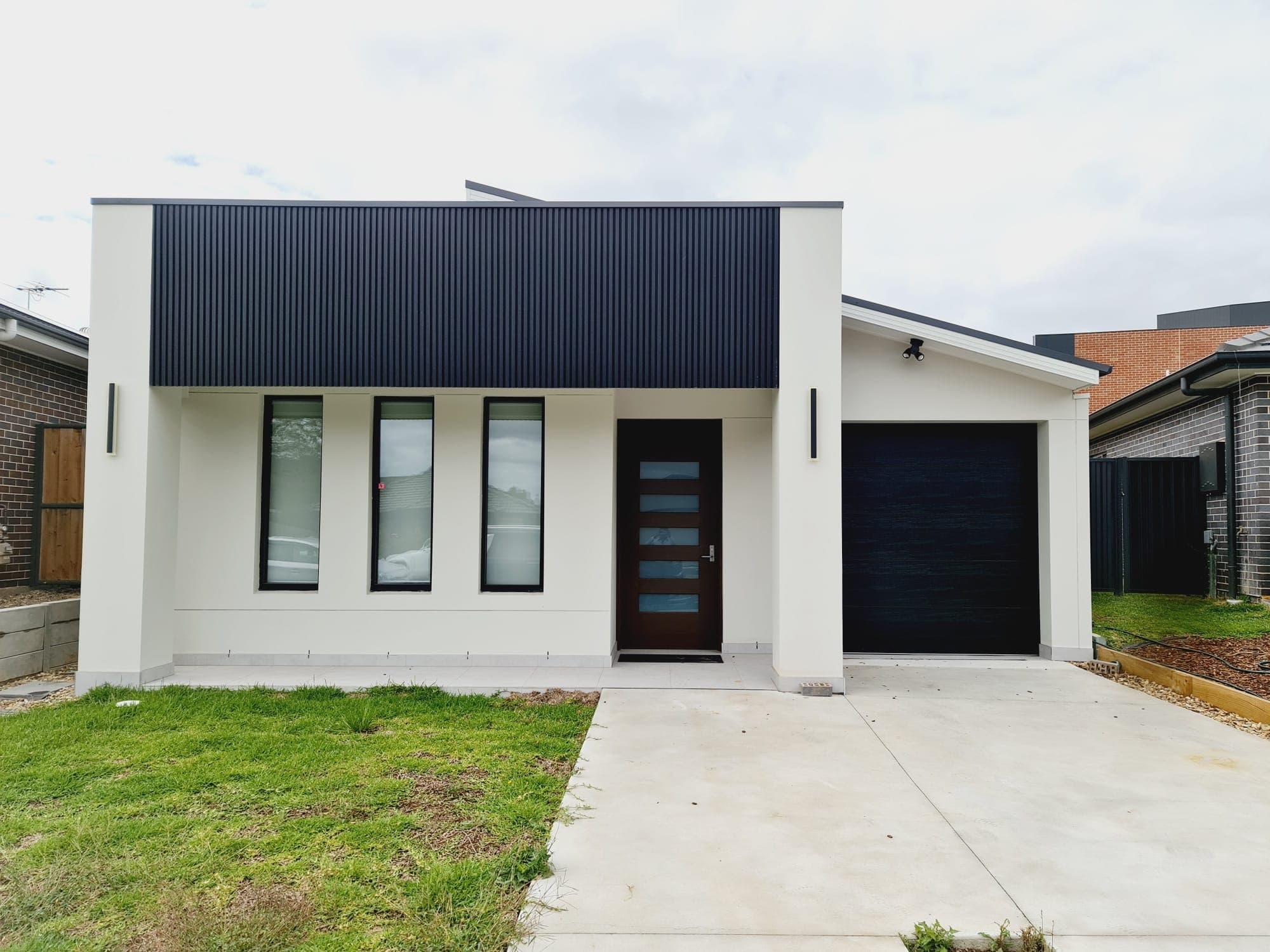 45 Riverside drive, Airds - Image 1