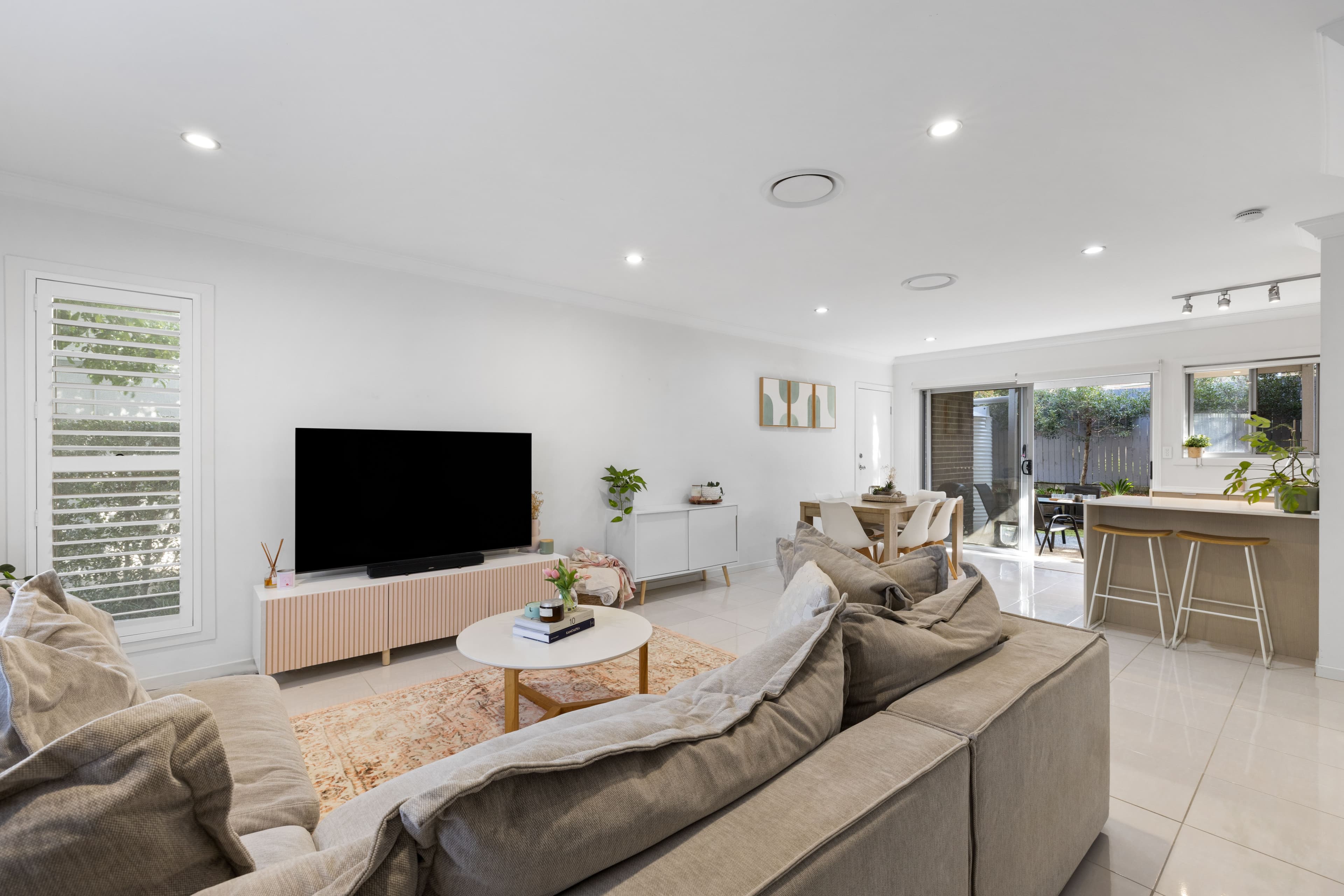 8/200 Meadowlands Road, Carina - Thumbnail 3