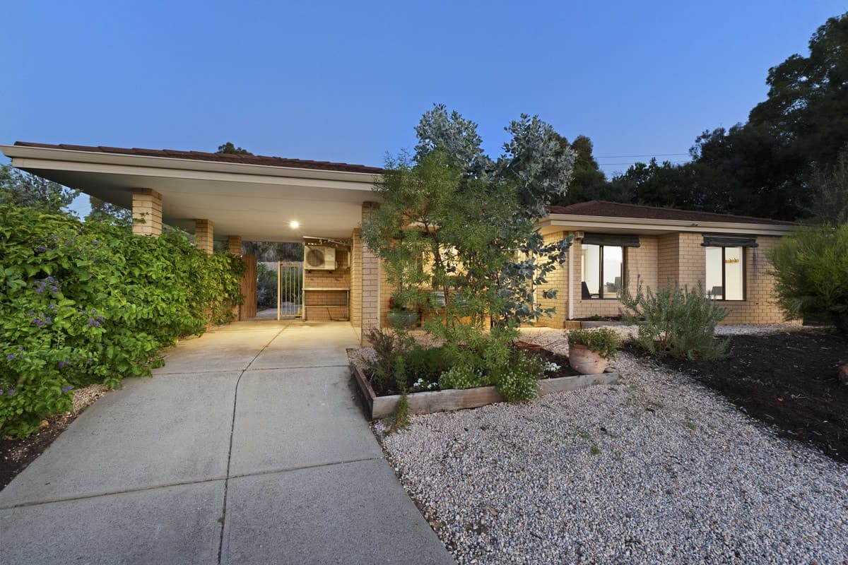 12 Hunnicutt Close, YANGEBUP, Yangebup - Image 1