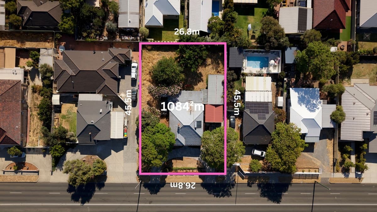 199 Carrington Street, BEACONSFIELD, Beaconsfield - Thumbnail 2