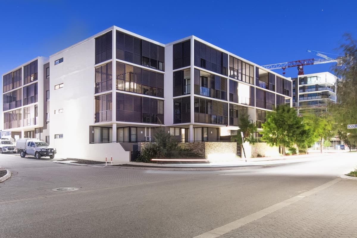 18/20 Medina Parade, NORTH COOGEE, North Coogee - Image 1
