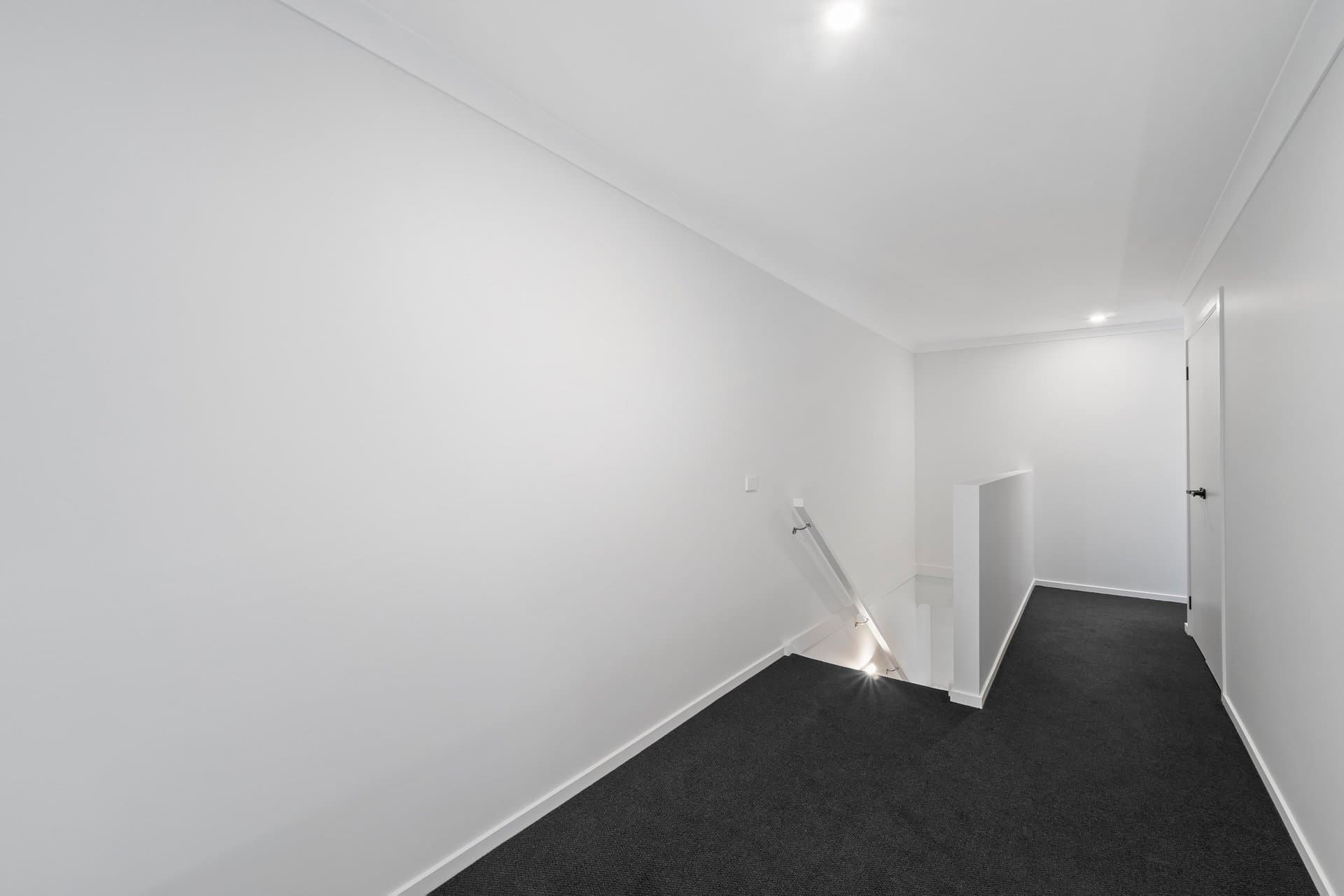 85 Thistle Place, South Morang - Thumbnail 7