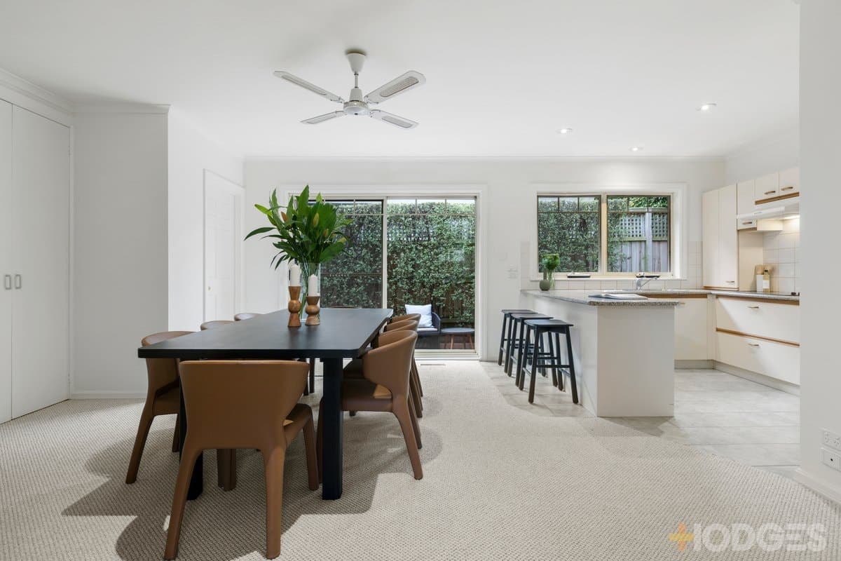 2 / 112 Reserve Road, Beaumaris, VIC, 3193, Beaumaris - Thumbnail 6