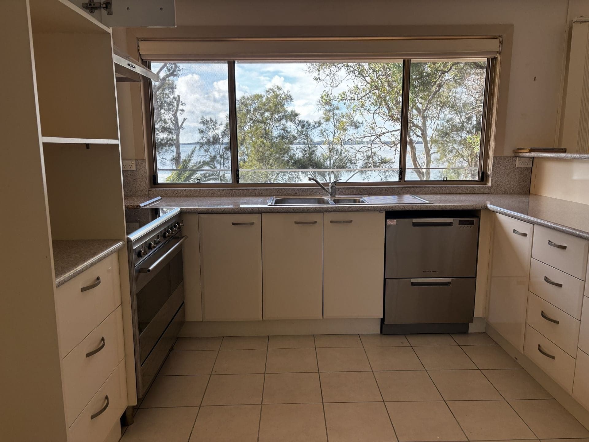 35 Malvina Parade, Gorokan NSW, Gorokan - Thumbnail 3