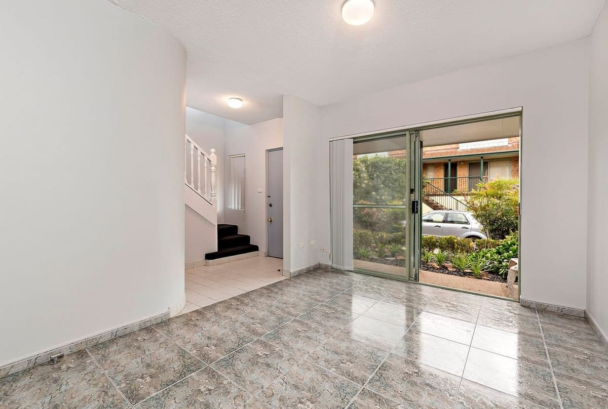 19/1 Fitzgerald Crescent, Strathfield - Thumbnail 2
