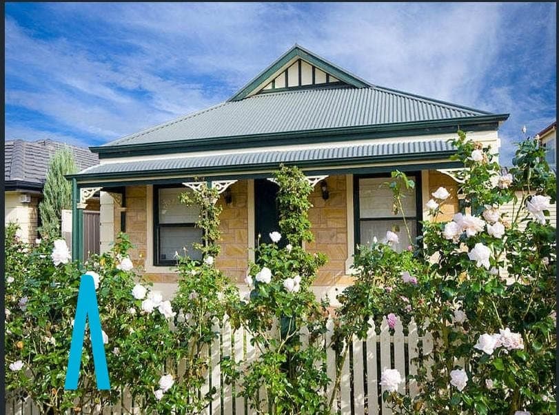 6 Lakeside Circuit NORTHGATE, Northgate - Image 1