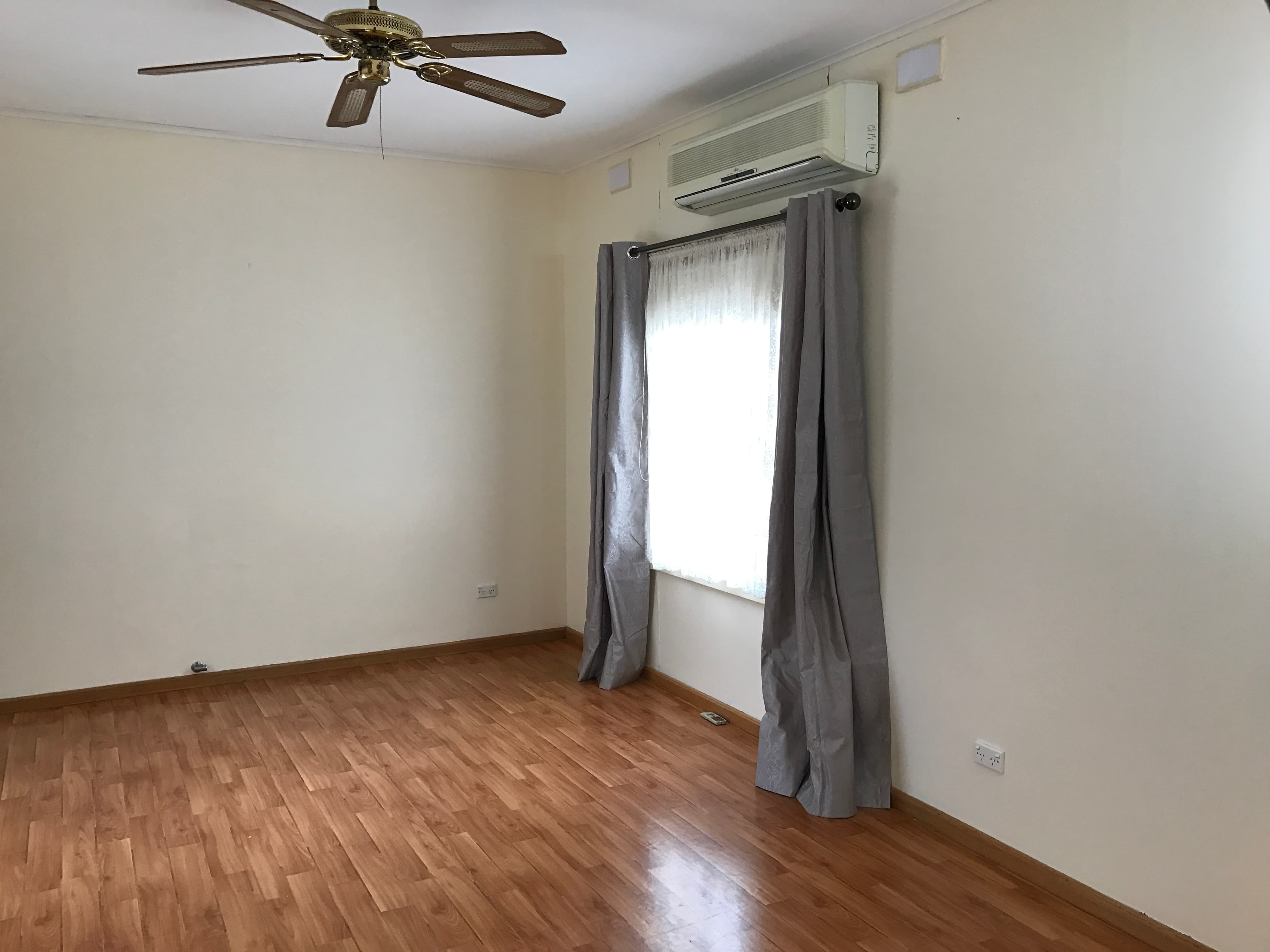 16 Fleet Ave HILLCREST, Hillcrest - Thumbnail 8