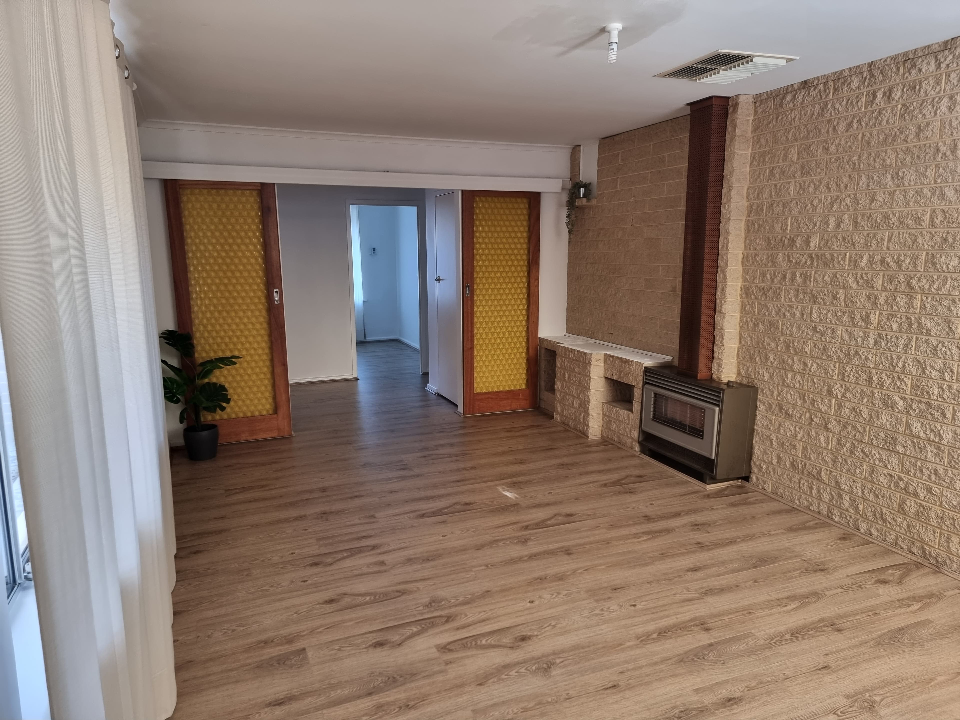 28 Allan Street VISTA, Vista - Thumbnail 5