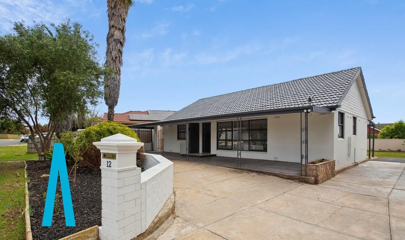 12 Bentley Drive HOLDEN HILL, Holden Hill - Image 1