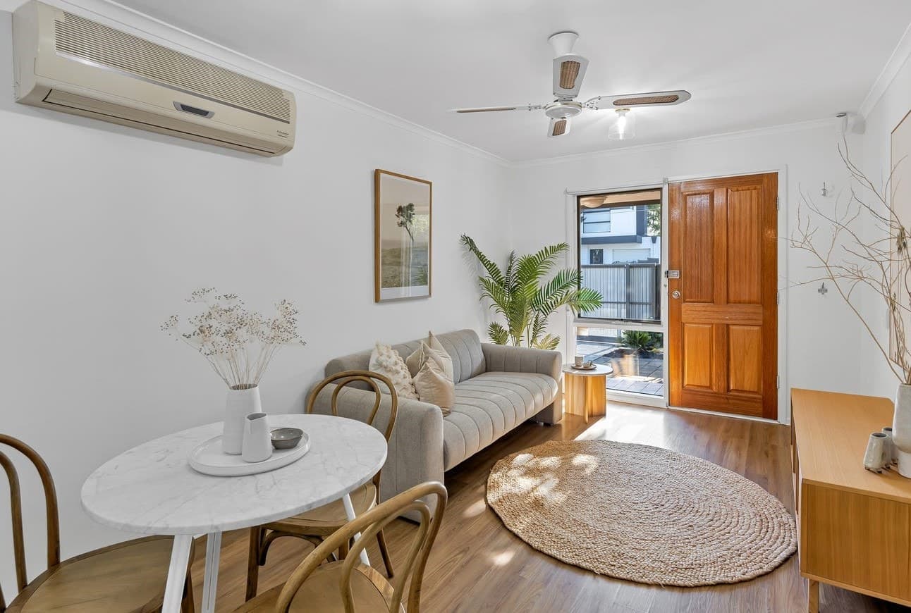 11 Eltham Avenue MORPHETTVILLE, Morphettville - Thumbnail 2