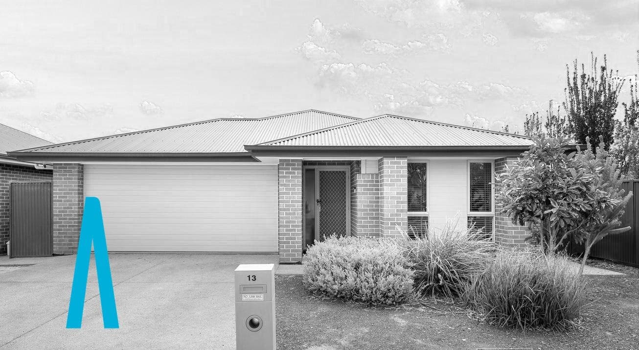 13 Scoular Road BLAKEVIEW, Blakeview - Image 1