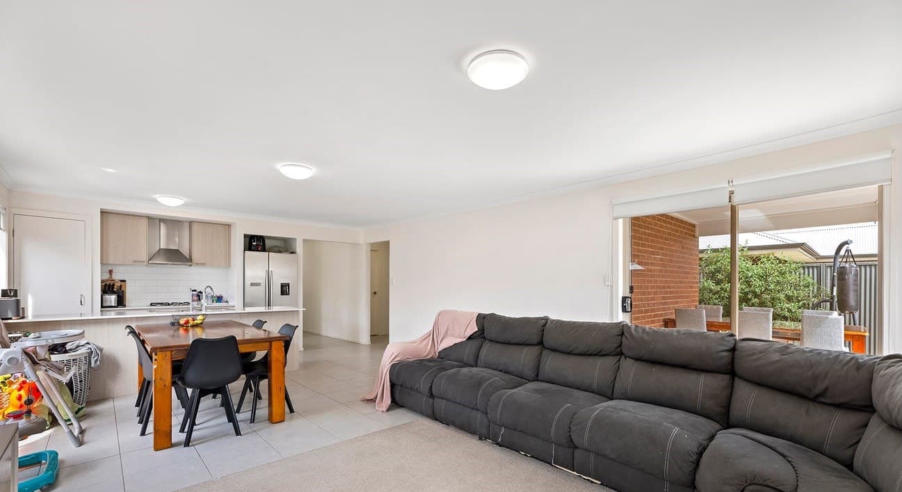 13 Scoular Road BLAKEVIEW, Blakeview - Thumbnail 5