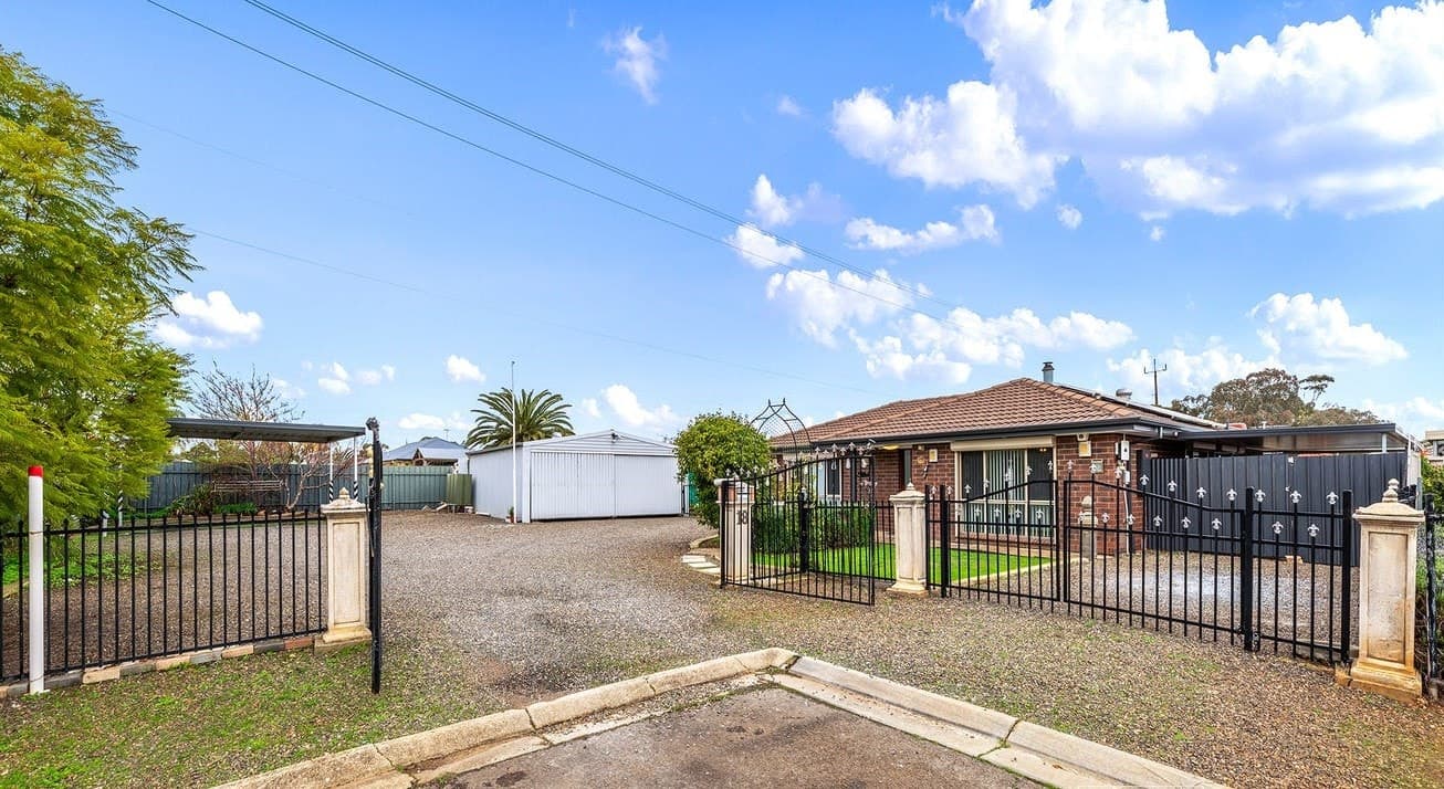 18 Brookside Close DAVOREN PARK, Davoren Park - Thumbnail 3