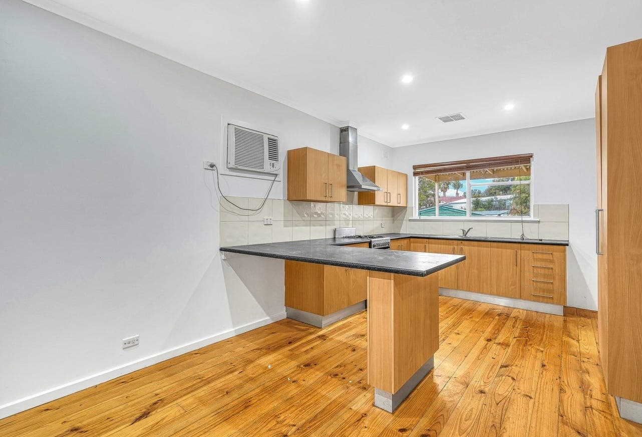 11 Carolan Crescent VALLEY VIEW, Valley View - Thumbnail 6
