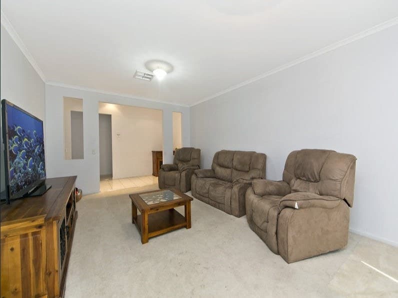 12 Brookfield Avenue BURTON, Burton - Thumbnail 5