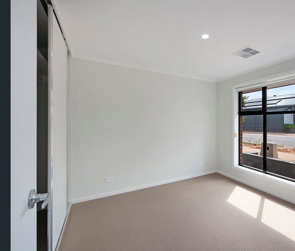 49 Pedlar Close BLAKEVIEW, Blakeview - Thumbnail 3