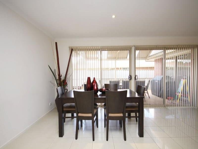 1 Moreton Street HILLCREST, Hillcrest - Thumbnail 4