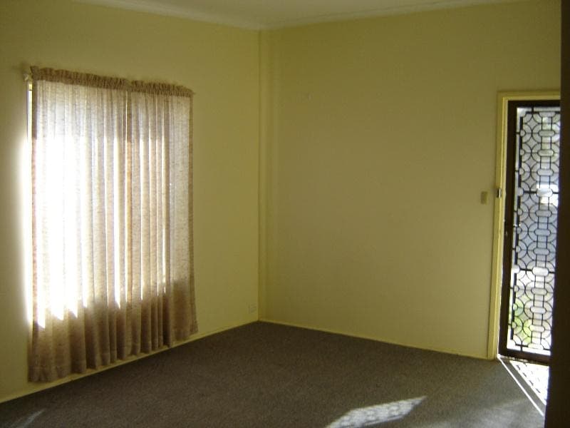 Unit 1/11 Arthur Street NORTHFIELD, Northfield - Thumbnail 3