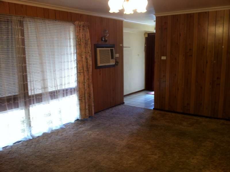 11 Stirling Street NORTHFIELD, Northfield - Thumbnail 3