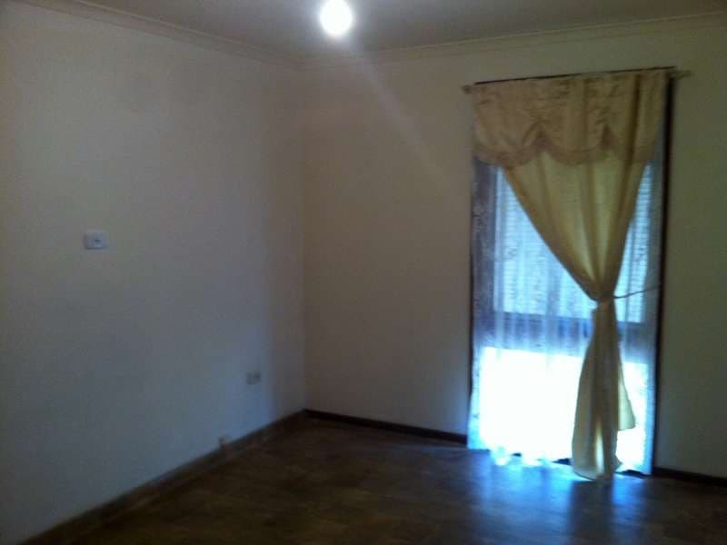 11 Stirling Street NORTHFIELD, Northfield - Thumbnail 5
